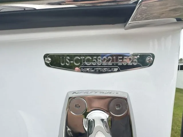 Slide: The Image of Nautique Super Air Nautique GS22 2025 - 27