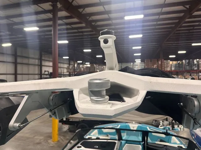 Slide: The Image of Nautique Super Air Nautique S23 2025 - 12