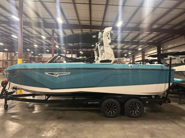 Slide: The Image of Nautique Super Air Nautique S23 2025 - 2