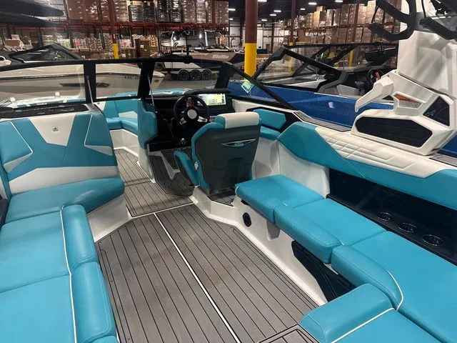 Slide: The Image of Nautique Super Air Nautique S23 2025 - 5