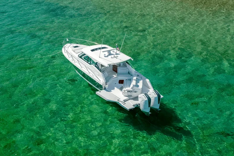 Slide: The Image of Tiara 43LE 2026 - 4