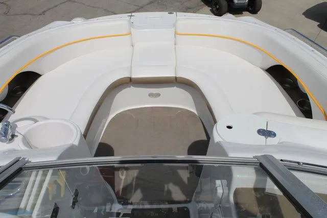 Slide: The Image of Four Winns 224 Funship 2008 - 7