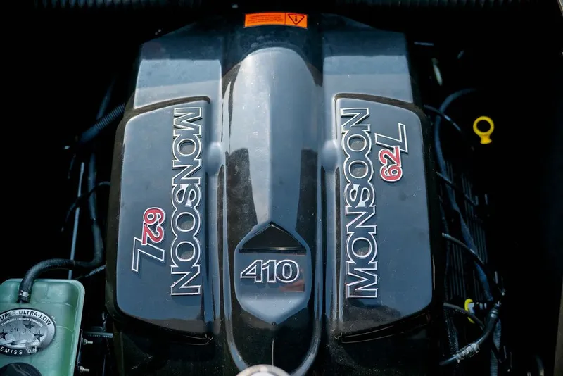 Slide: The Image of Malibu Wakesetter 23 LSV 2017 - 14