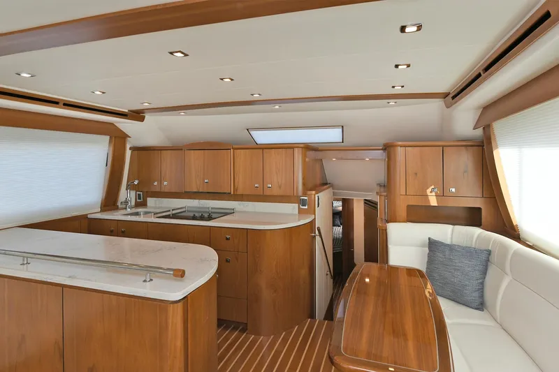 Slide: The Image of Tiara 48 Convertible 2015 - 36