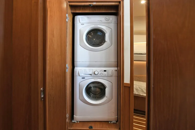 Slide: The Image of Tiara 48 Convertible 2015 - 43