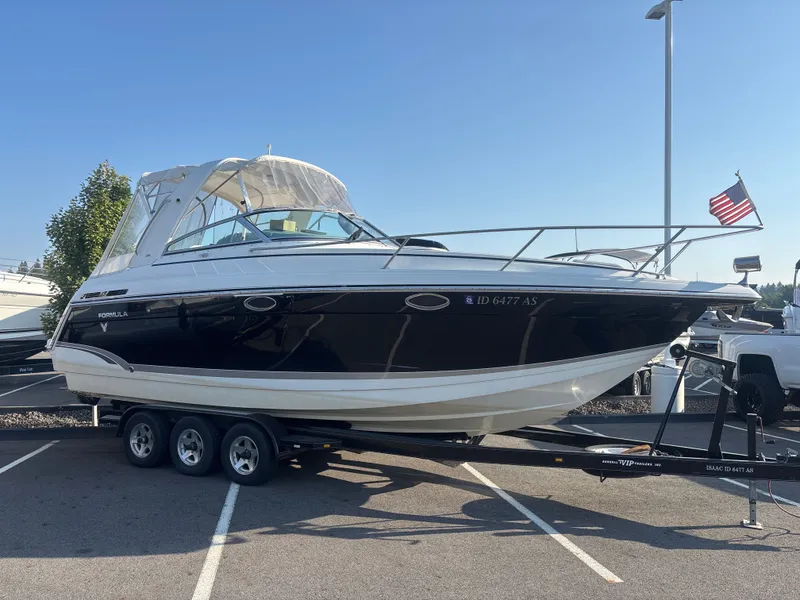 The Image of Formula 27 Performance Cruiser 2006 - 1