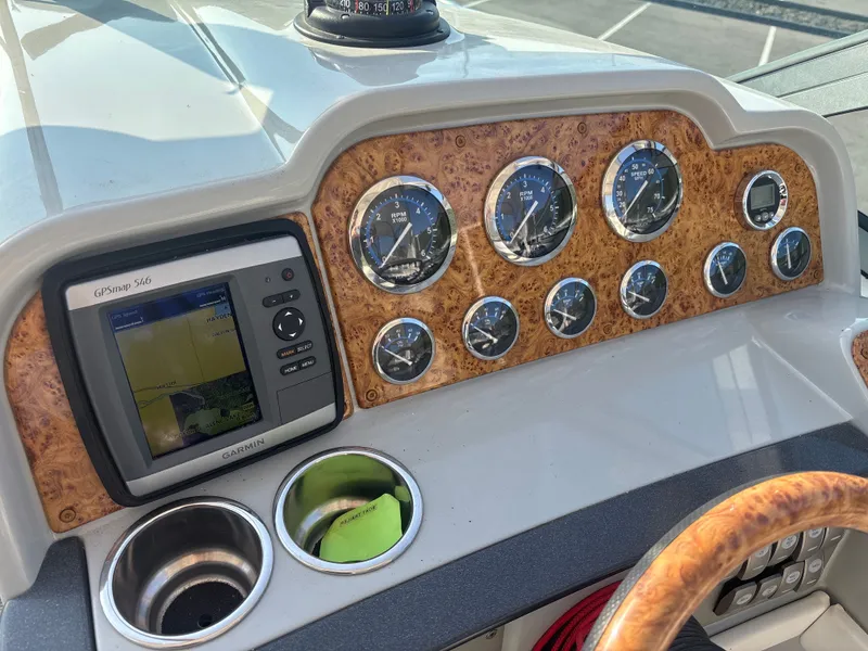 Slide: The Image of Formula 27 Performance Cruiser 2006 - 12