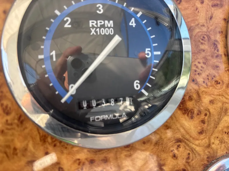 Slide: The Image of Formula 27 Performance Cruiser 2006 - 13