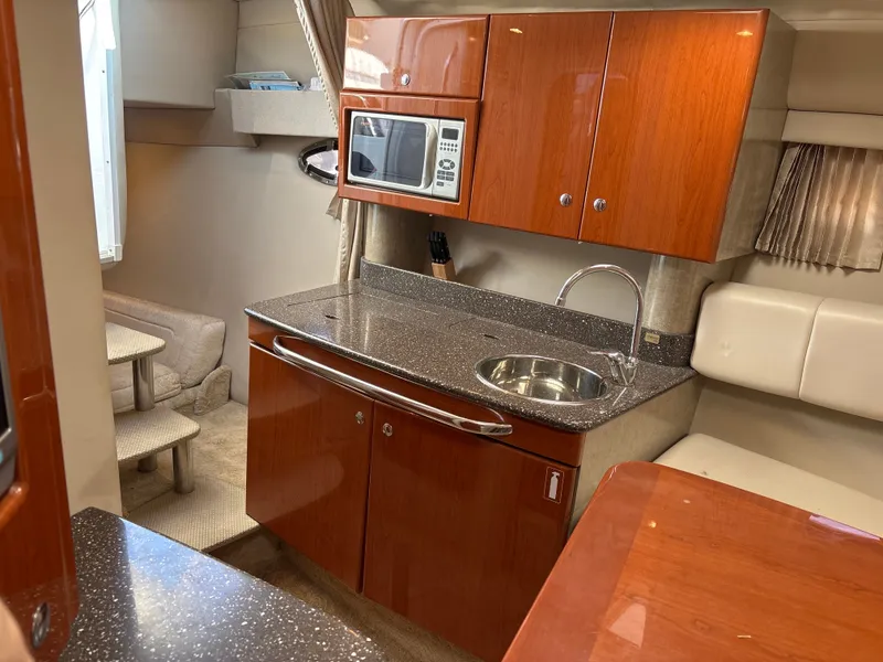 Slide: The Image of Formula 27 Performance Cruiser 2006 - 19