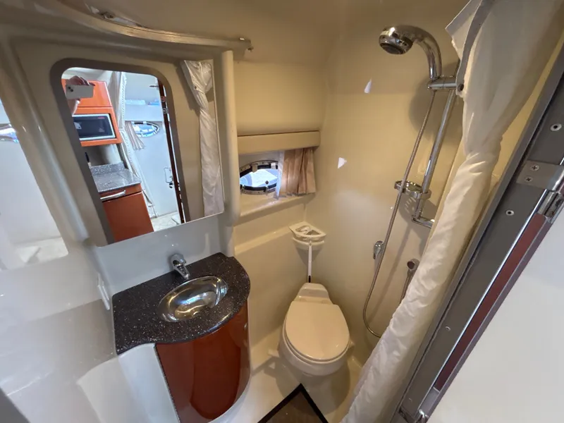 Slide: The Image of Formula 27 Performance Cruiser 2006 - 23