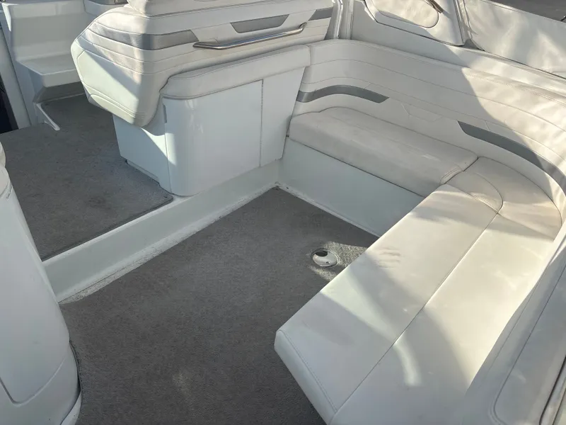 Slide: The Image of Formula 27 Performance Cruiser 2006 - 5