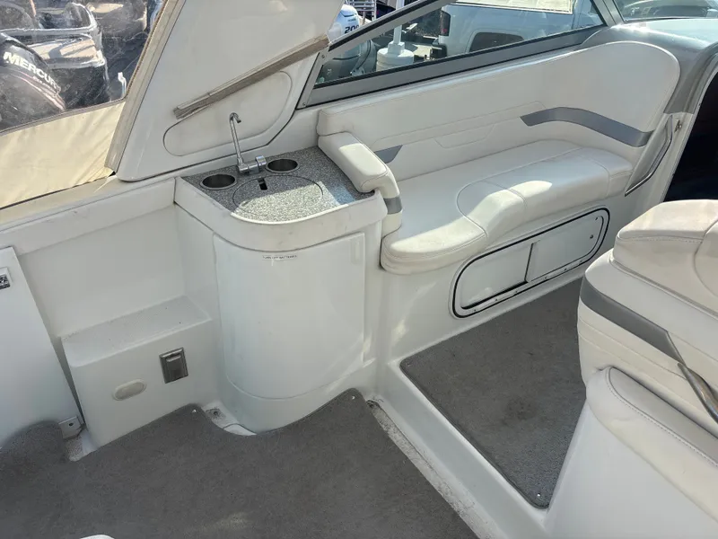 Slide: The Image of Formula 27 Performance Cruiser 2006 - 7