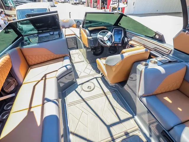 Slide: The Image of Tigé Z5/SK 2023 - 11