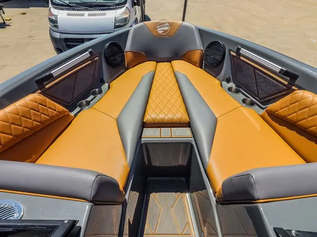 Slide: The Image of Tigé Z5/SK 2023 - 14