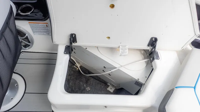 Slide: The Image of Yamaha 212XD 2022 - 10