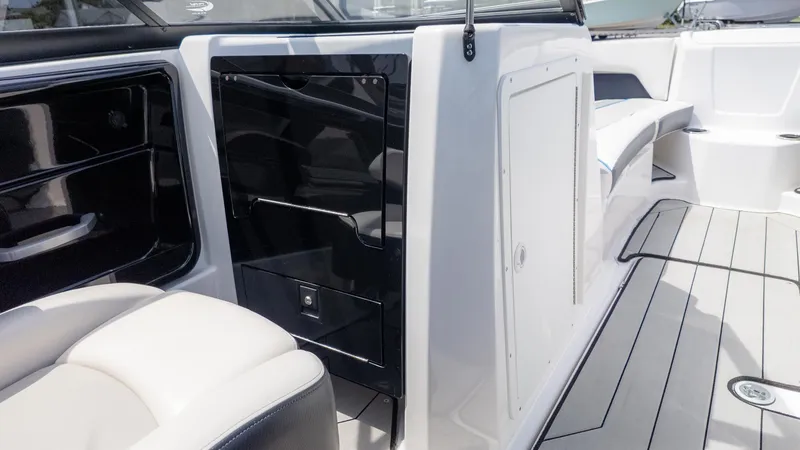 Slide: The Image of Yamaha 212XD 2022 - 17