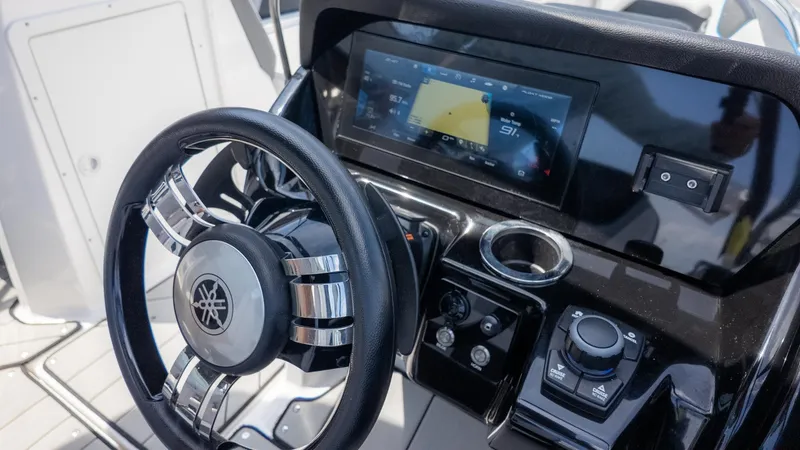 Slide: The Image of Yamaha 212XD 2022 - 29