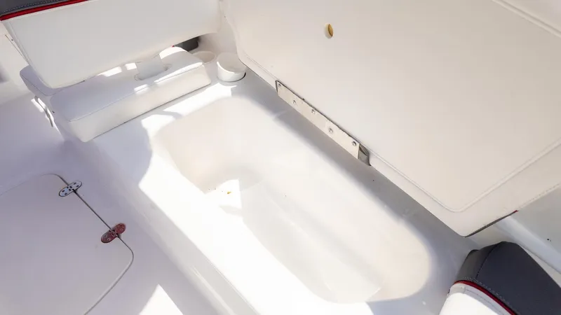 Slide: The Image of Tahoe T16 2022 - 15