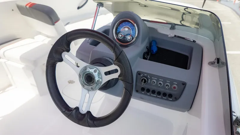 Slide: The Image of Tahoe T16 2022 - 18