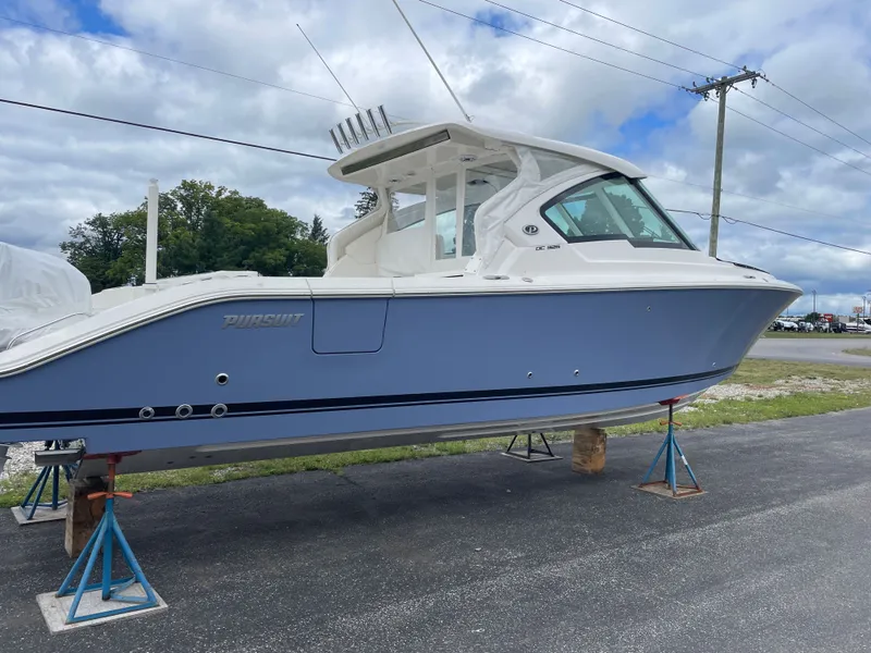 Slide: The Image of Pursuit DC 326 Dual Console 2024 - 2