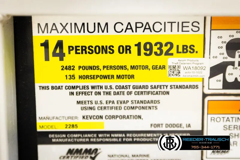 Slide: The Image of Maximum capacity label for Misty Harbor 2285 CS boat, 14 persons or 1932 lbs. - 50