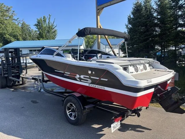 Slide: The Image of Four Winns 190 Horizon 2020 - 2