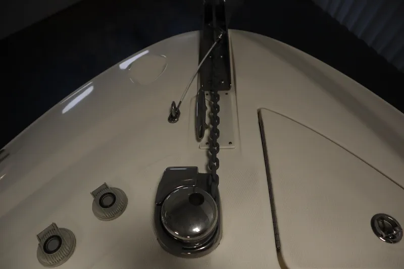 Slide: The Image of Bow of 2013 Sea Ray 280 Sundancer with anchor chain and deck fittings. - 12