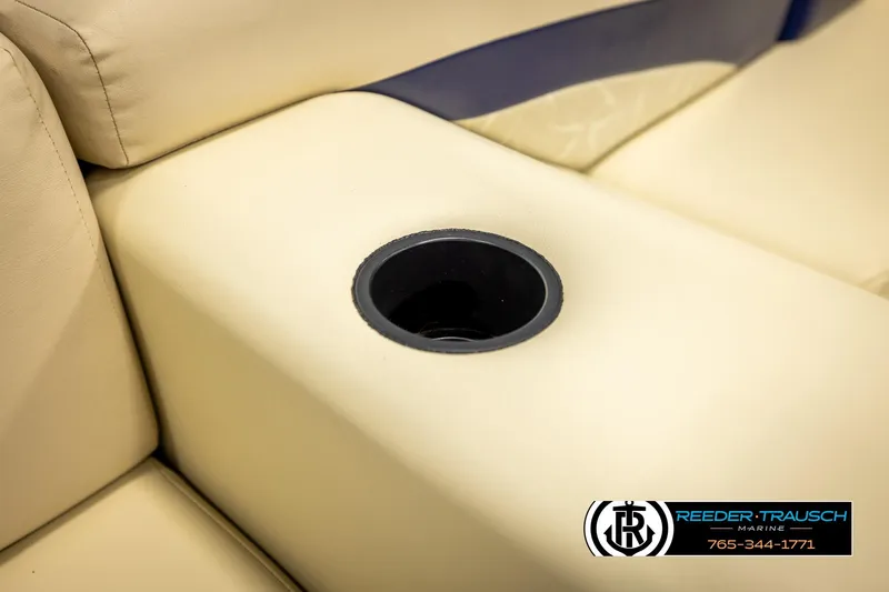 Slide: The Image of Beige boat seating with cup holder, Lowe LS 2220, 1998 model. - 35
