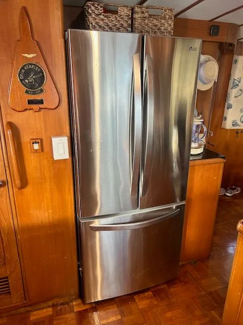 Slide: The Image of Marine Trader Widebody Trawler Motor Yacht 1989 - 21