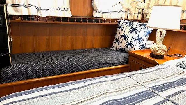 Slide: The Image of Marine Trader Widebody Trawler Motor Yacht 1989 - 37