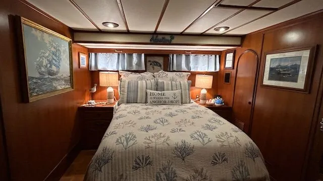 Slide: The Image of Marine Trader Widebody Trawler Motor Yacht 1989 - 50