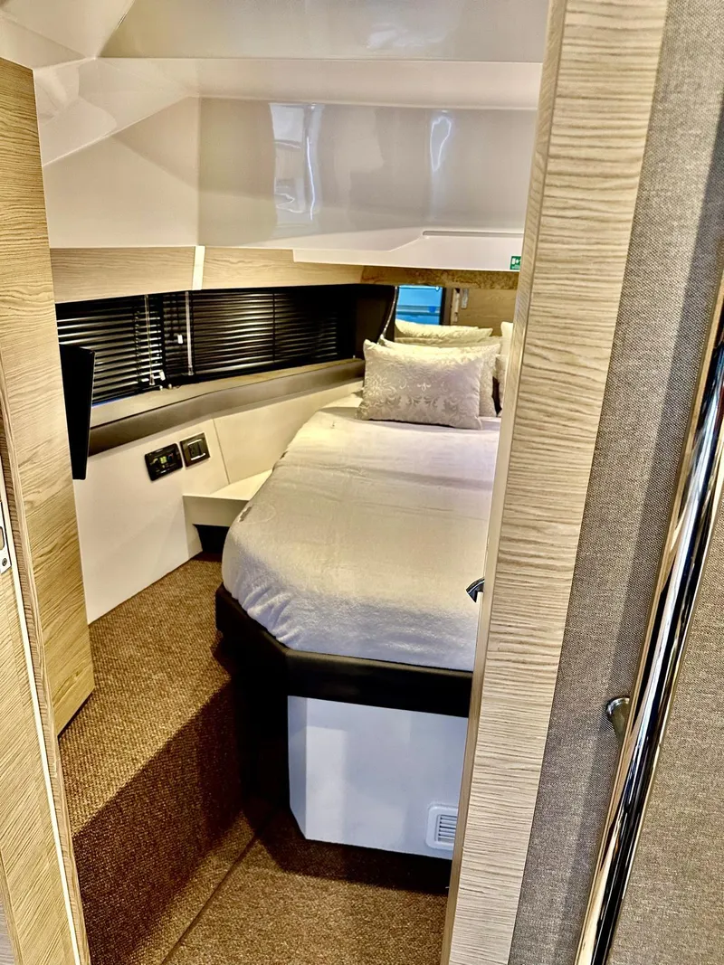 Slide: The Image of Interior cabin of 2018 Azimut Verve 40 yacht with cozy bed and modern design. - 31