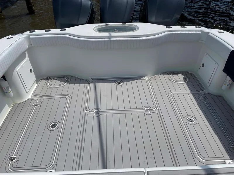 Slide: The Image of Yellowfin 42 Offshore 2014 - 51