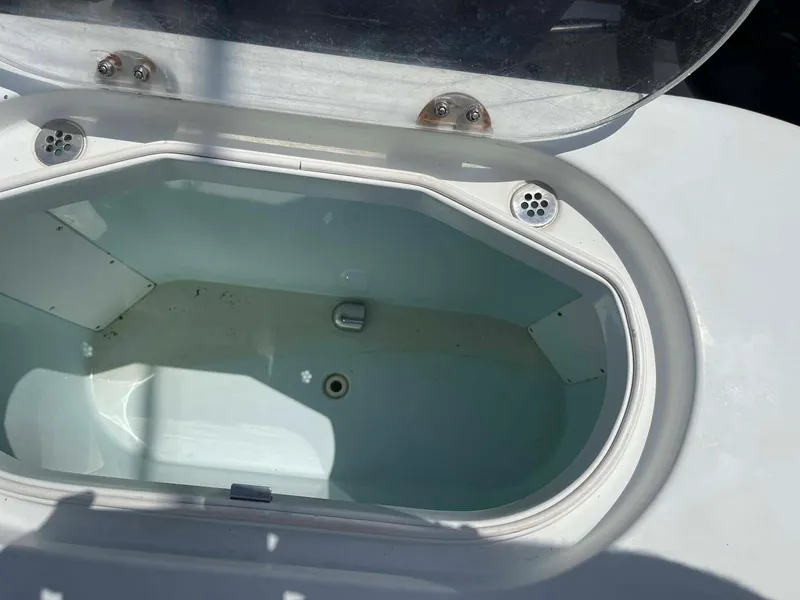 Slide: The Image of Yellowfin 42 Offshore 2014 - 52