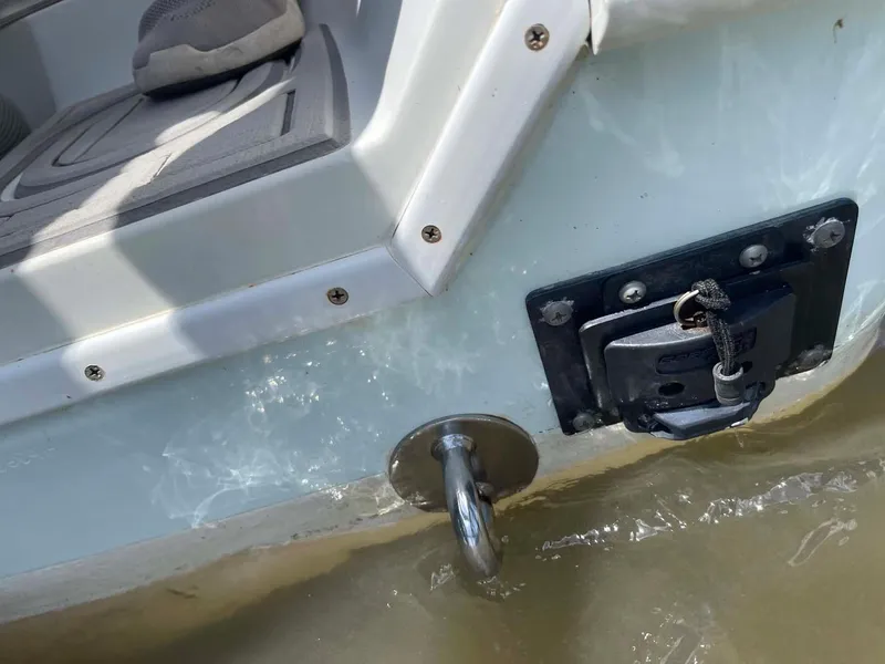 Slide: The Image of Yellowfin 42 Offshore 2014 - 53