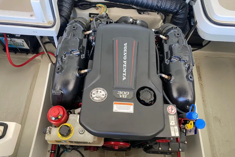 Slide: The Image of 2021 Cobalt R3 boat engine, Volvo Penta 300 V8, detailed view. - 10
