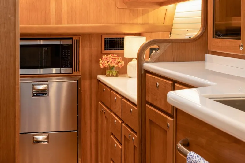 Slide: The Image of Sabre 51 Salon Express 2027 - 18