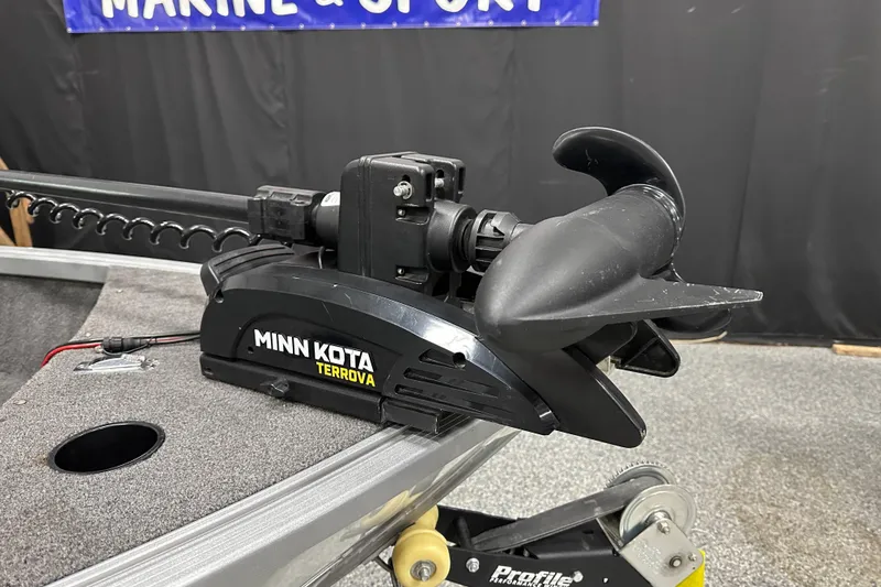 Slide: The Image of Minn Kota Terrova trolling motor on 2020 Alumacraft Classic 165 Sport boat. - 6