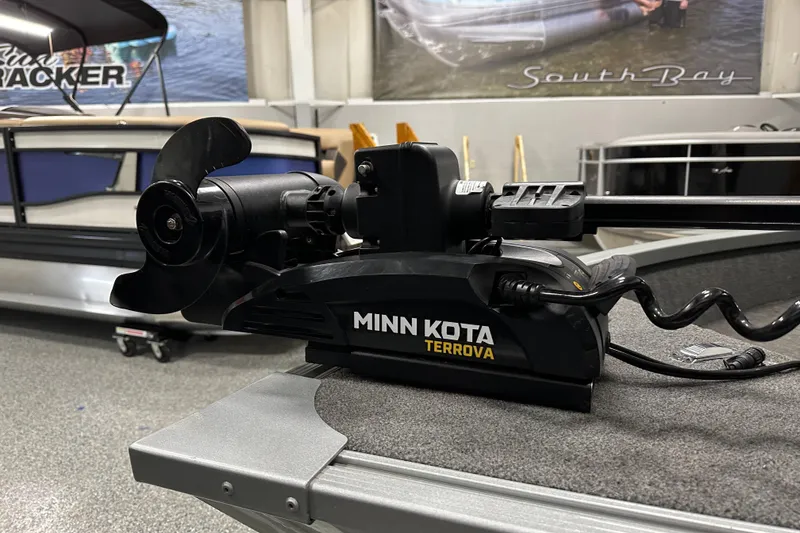 Slide: The Image of Minn Kota Terrova trolling motor on 2020 Alumacraft Classic 165 Sport boat. - 7