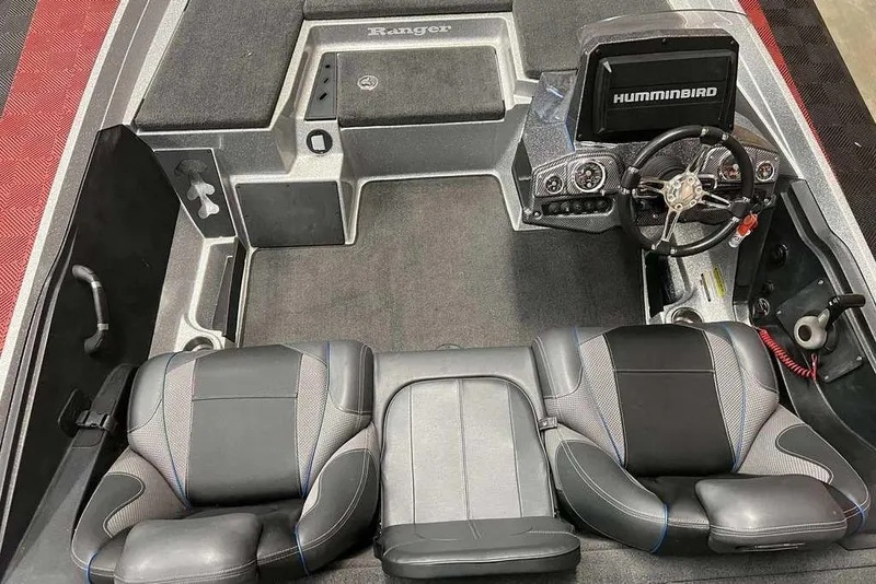 Slide: The Image of 2016 Ranger Z175 boat interior with dual seats and Humminbird navigation system. - 9