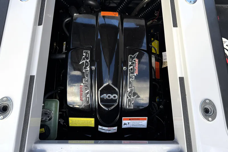 Slide: The Image of 2022 Moomba Kaiyen engine featuring Raptor Indmar 400, detailed view. - 19