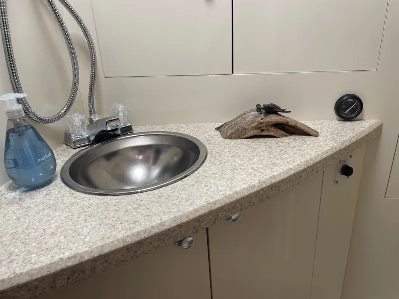 Slide: The Image of Mainship Pilot 30-II 2005 - 55