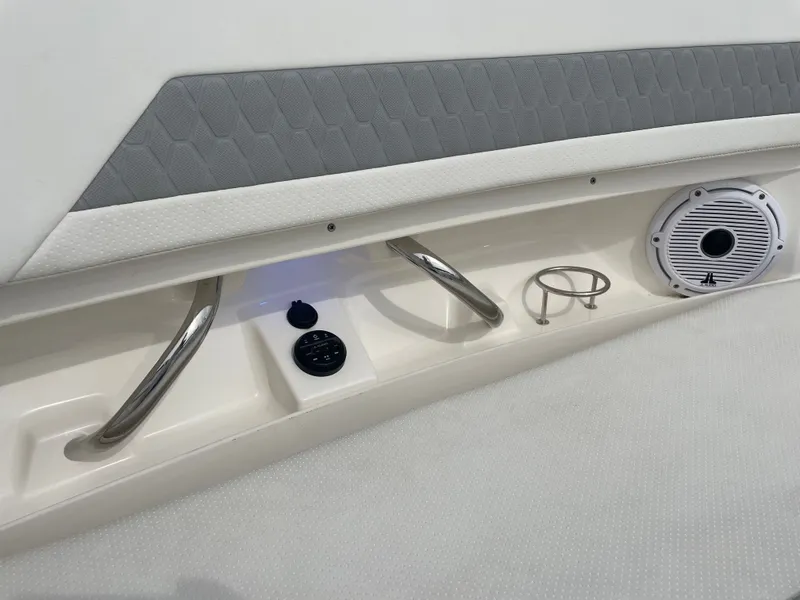 Slide: The Image of Pursuit DC 326 Dual Console 2022 - 22