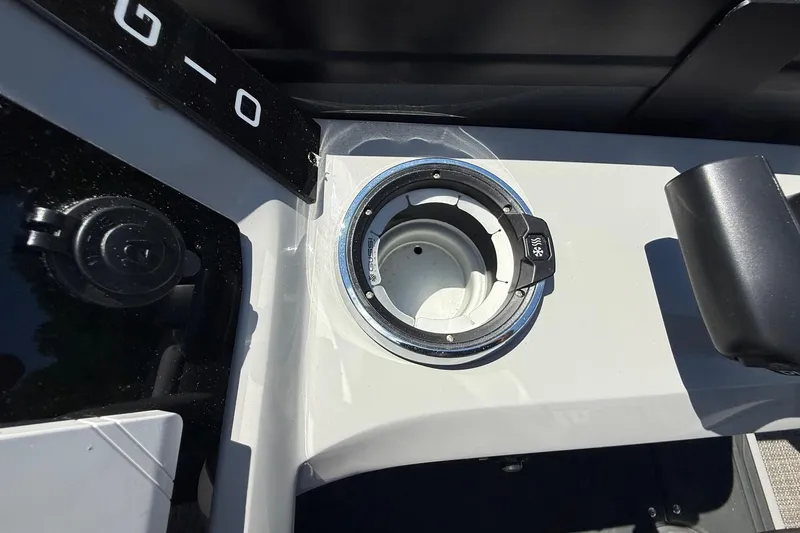 Slide: The Image of Cup holder and control panel on 2026 Viaggio Lago Z22U boat. - 24
