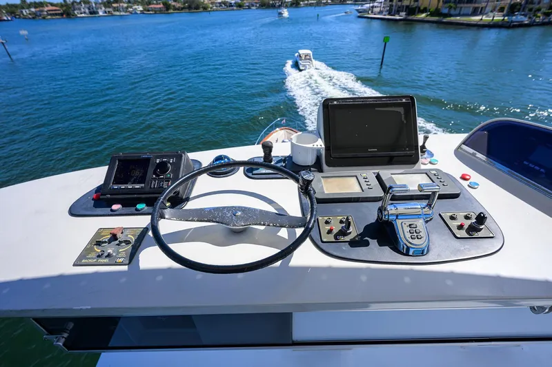 Slide: The Image of Control panel of a 1985 Feadship Yacht Fisherman on a sunny day. - 118
