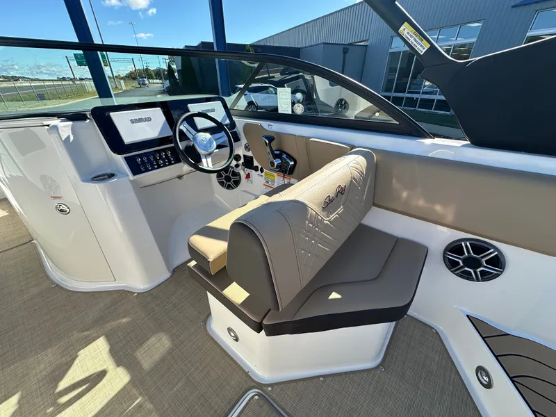 Slide: The Image of Sea Ray SDX 230 Surf 2026 - 14