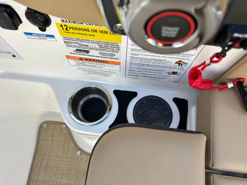 Slide: The Image of Sea Ray SDX 230 Surf 2026 - 17