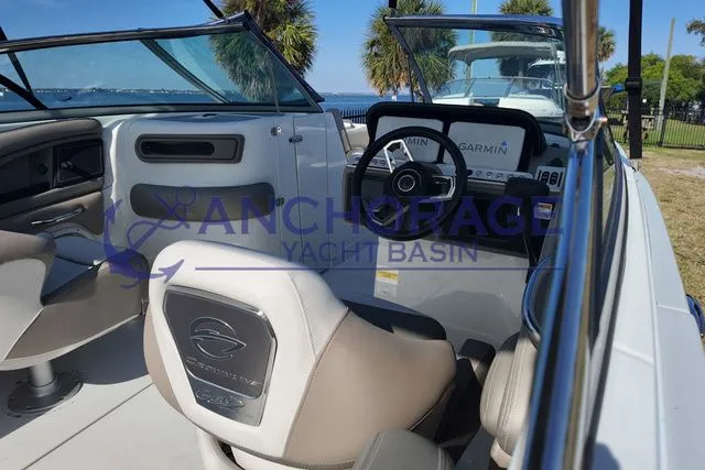Slide: The Image of Crownline Boats Eclipse E240 XS 2024 - 5