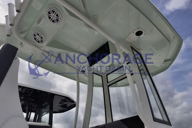 Slide: The Image of Tidewater 210 CC Adventure 2027 - 4