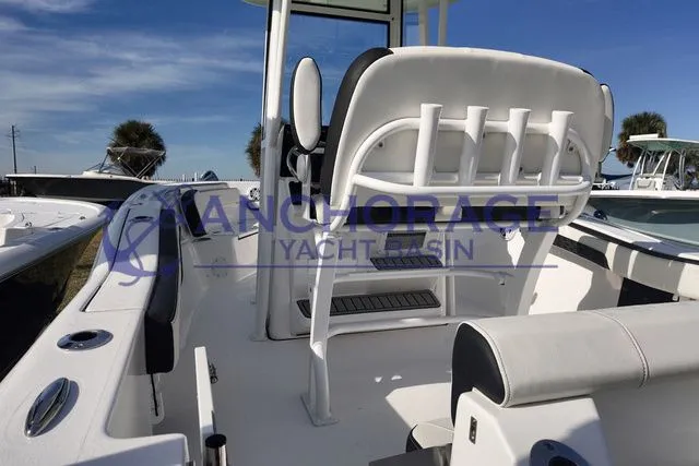 Slide: The Image of Tidewater 210 CC Adventure 2027 - 9